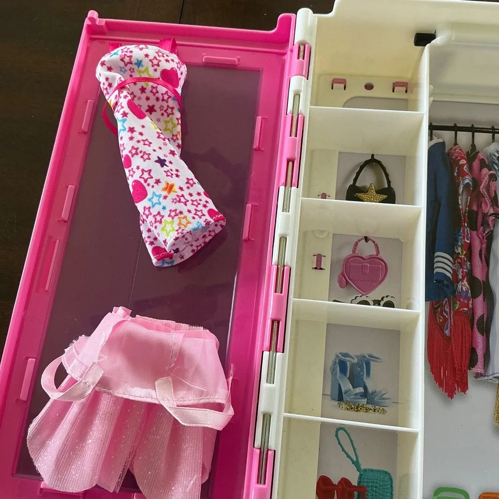 Barbie Fashionistas Ultimate Closet‎ Pink Portable Accessory Storage Case GBK11
